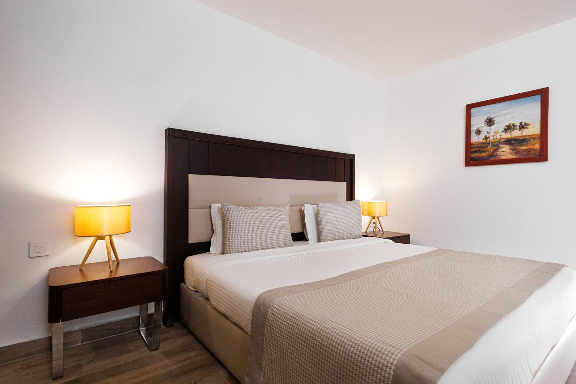 Riviera Royal Hotel Conakry Bagian luar foto